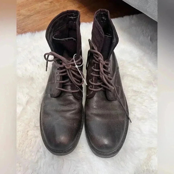 Robert Wayne Brown Leather Boots - Picture 2 of 5